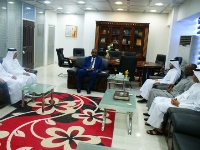 وزير الاستثمار السوداني يجتمع مع سفير قطر