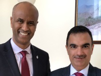 وزير الهجرة الكندي يجتمع مع سفير قطر