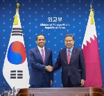نائب رئيس مجلس الوزراء وزير الخارجية يجتمع مع وزير الخارجية الكوري