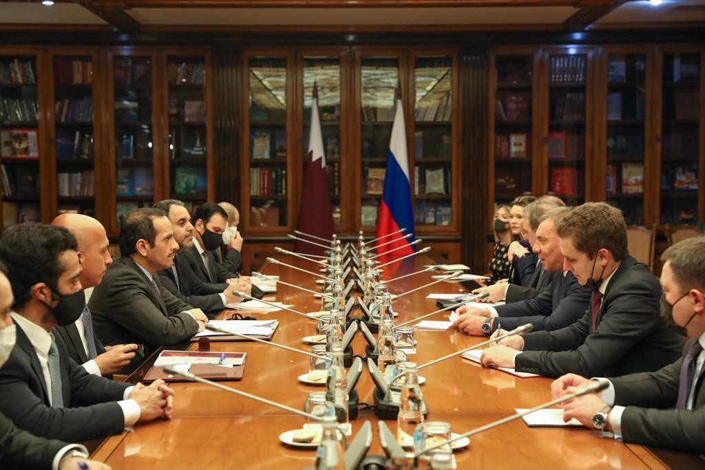 deputy-prime-minister-and-minister-of-foreign-affairs-meets-russian