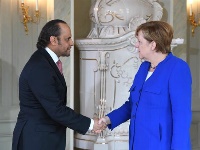 المستشارة الألمانية تستقبل سفير قطر
