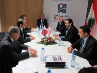 وزير الخارجية يلتقي رئيس الوزراء اللبناني