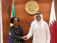 وزير الخارجية يلتقي وزيرة العلاقات والتعاون الدولي بجنوب إفريقيا