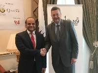 سفير قطر يجتمع مع رئيس الاتحاد الألماني لكرة القدم