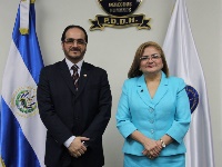 رئيسة اللجنة الوطنية لحقوق الانسان في السلفادور تجتمع مع القائم بالأعمال القطري