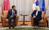  نائبا رئيسة الوزراء في صربيا  يجتمعان مع سفير قطر