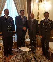 رئيس الأركان الإيطالي يجتمع مع سفير دولة قطر
