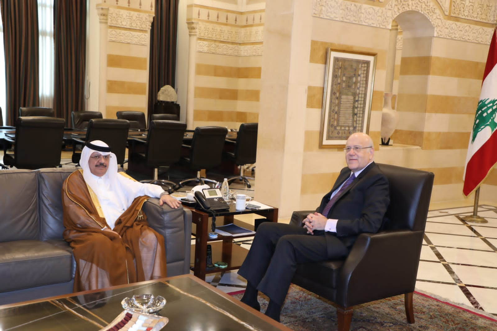 lebanese-caretaker-prime-minister-meets-qatari-ambassador