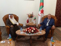 وزير العلاقات مع البرلمان الجزائري يجتمع مع سفير قطر