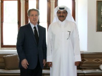 رئيس الجمهورية اللبنانية الأسبق يجتمع سفير قطر