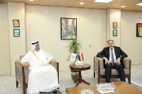 وزير الكهرباء العراقي يجتمع مع سفير قطر 