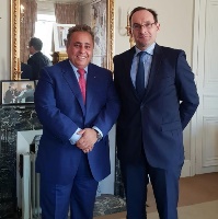 رئيس البروتوكول في وزارة الخارجية الفرنسية يجتمع مع سفير دولة قطر 