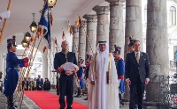 رئيس جمهورية الإكوادور يتسلم أوراق اعتماد سفير دولة قطر