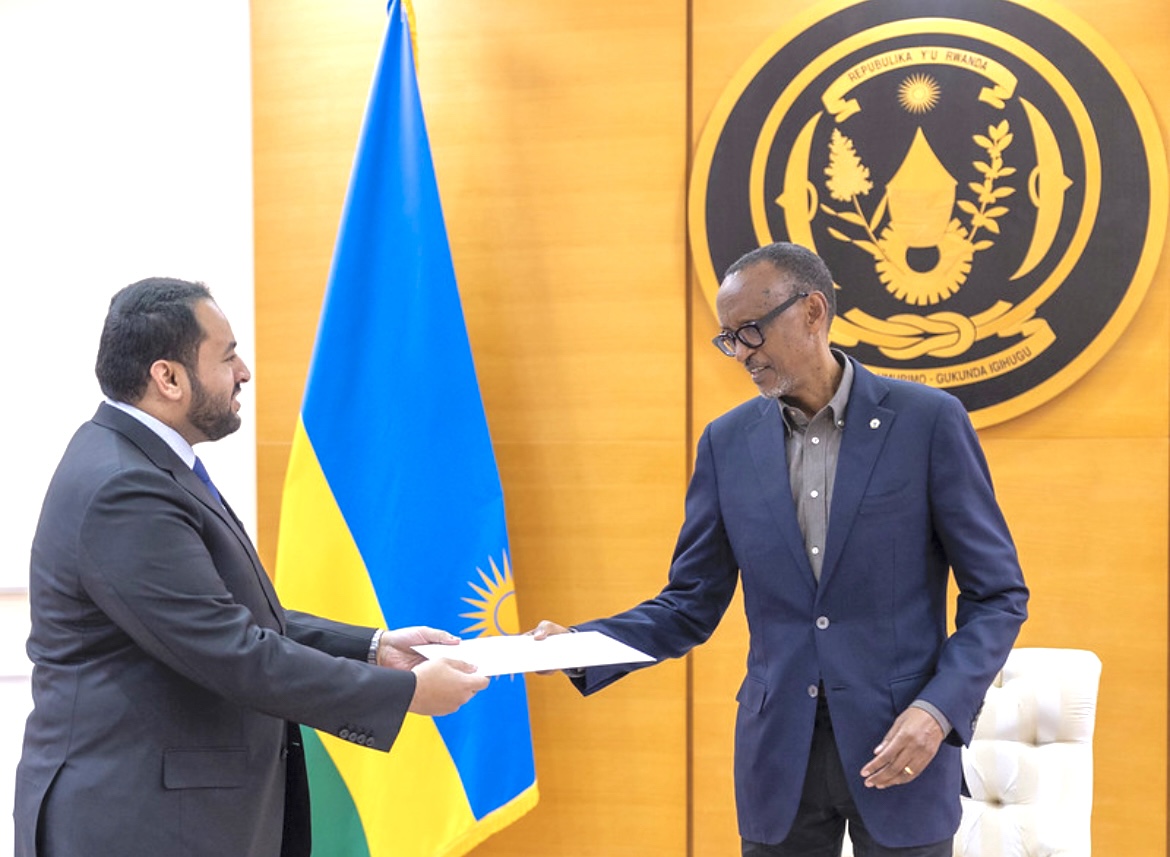 HH the Amir Sends Written Message to President of Rwanda