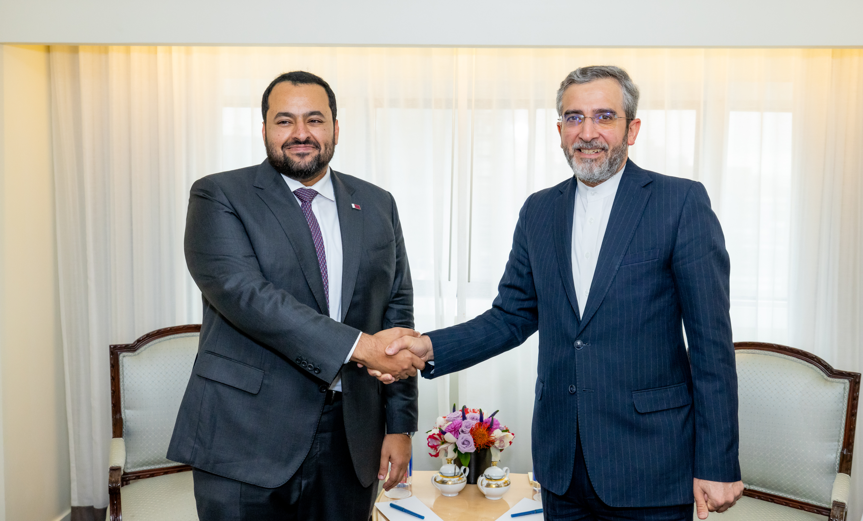 Minister of State at the Ministry of Foreign Affairs Meets Iranian Deputy Minister of Foreign Affairs for Political Affairs