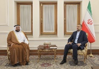 وزير الدولة بوزارة الخارجية يجتمع مع وزير الخارجية الإيراني