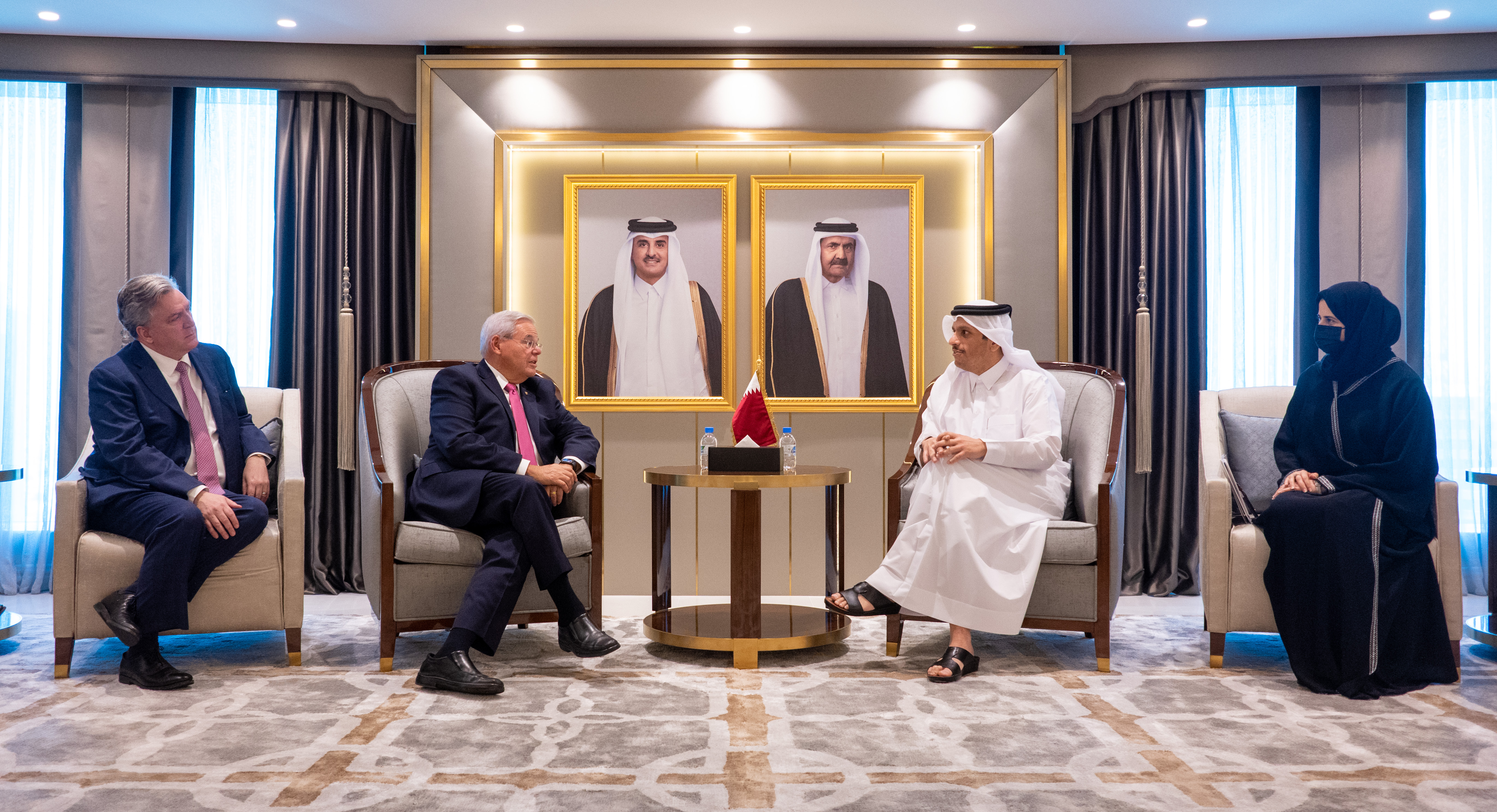 Deputy Prime Minister and Minister of Foreign Affairs Meets Chairman of US Senate Committee on Foreign Relations