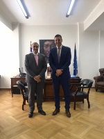 وزير الصحة اليوناني يجتمع مع سفير دولة قطر