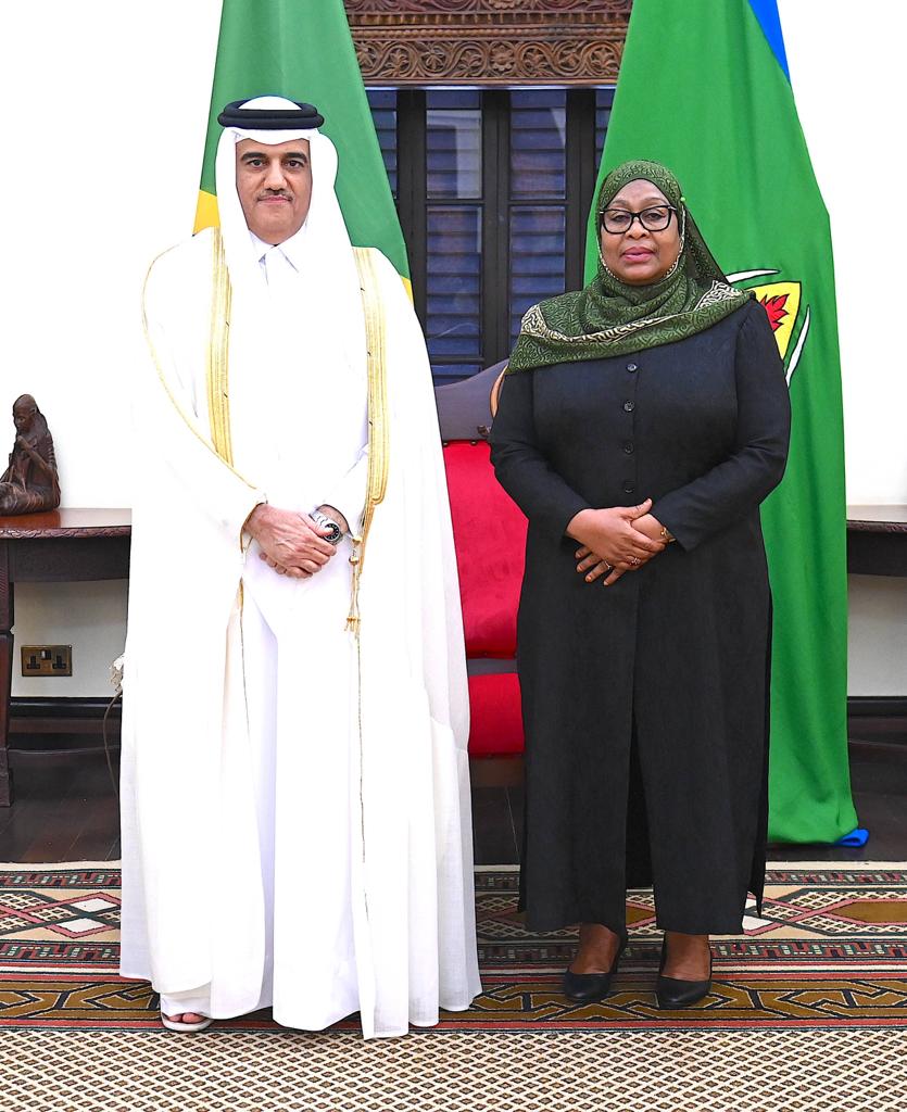 رئيسة جمهورية تنزانيا المتحدة تستقبل سفير دولة قطر