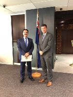 مدير الشرق الأوسط بالخارجية النيوزيلندية يجتمع مع سفير قطر