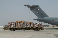 وصول طائرة قطرية تحمل مساعدات طبية وإجلاء مجموعة جديدة من السودان