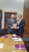 سفير قطر لدى بريطانيا يزور مدينة "مانشستر" 