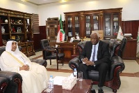 وزير الزراعة والموارد الطبيعة السوداني يجتمع مع سفير دولة قطر