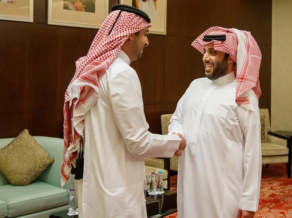 رئيس الهيئة العامة للترفيه السعودي يجتمع مع سفير دولة قطر 