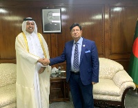 وزير الخارجية البنغلاديشي  يجتمع مع سفير دولة قطر