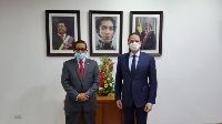وزير خارجية فنزويلا يجتمع مع سفير دولة قطر