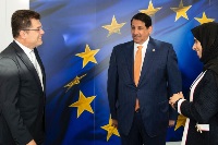 مساعد وزير الخارجية تجتمع مع المفوض الأوروبي لإدارة الأزمات