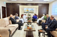 وزيرة الصحة الفلسطينية تجتمع مع نائب رئيس اللجنة القطرية لإعادة إعمار غزة