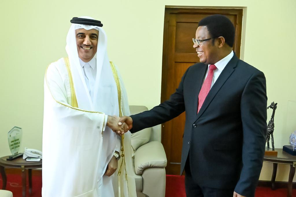 Tanzanian Prime Minister Meets Qatar's Ambassador