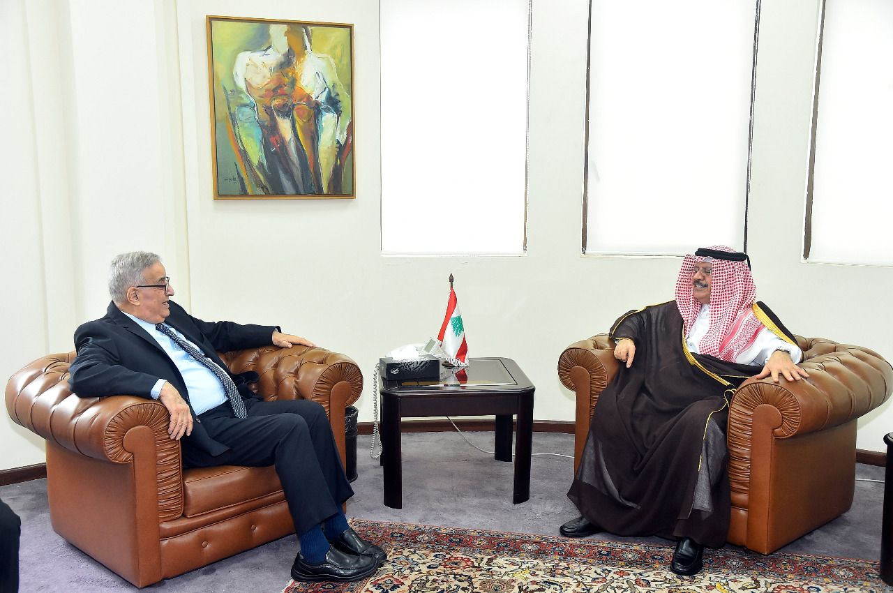 Lebanese Foreign Minister Meets Qatar's Ambassador