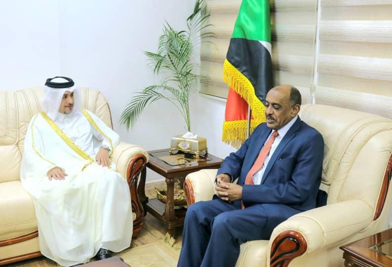 Sudanese Acting Minister of Foreign Affairs Receives Copy of Credentials of Qatar's Ambassador