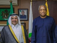 وزير الشؤون الخارجية النيجيري يجتمع مع سفير دولة قطر