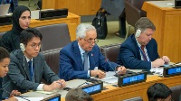 وزير الدولة للشؤون الخارجية يشارك في اجتماع لجنة بناء السلام 