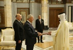 الرئيس العراقي يتسلم أوراق اعتماد سفير دولة قطر