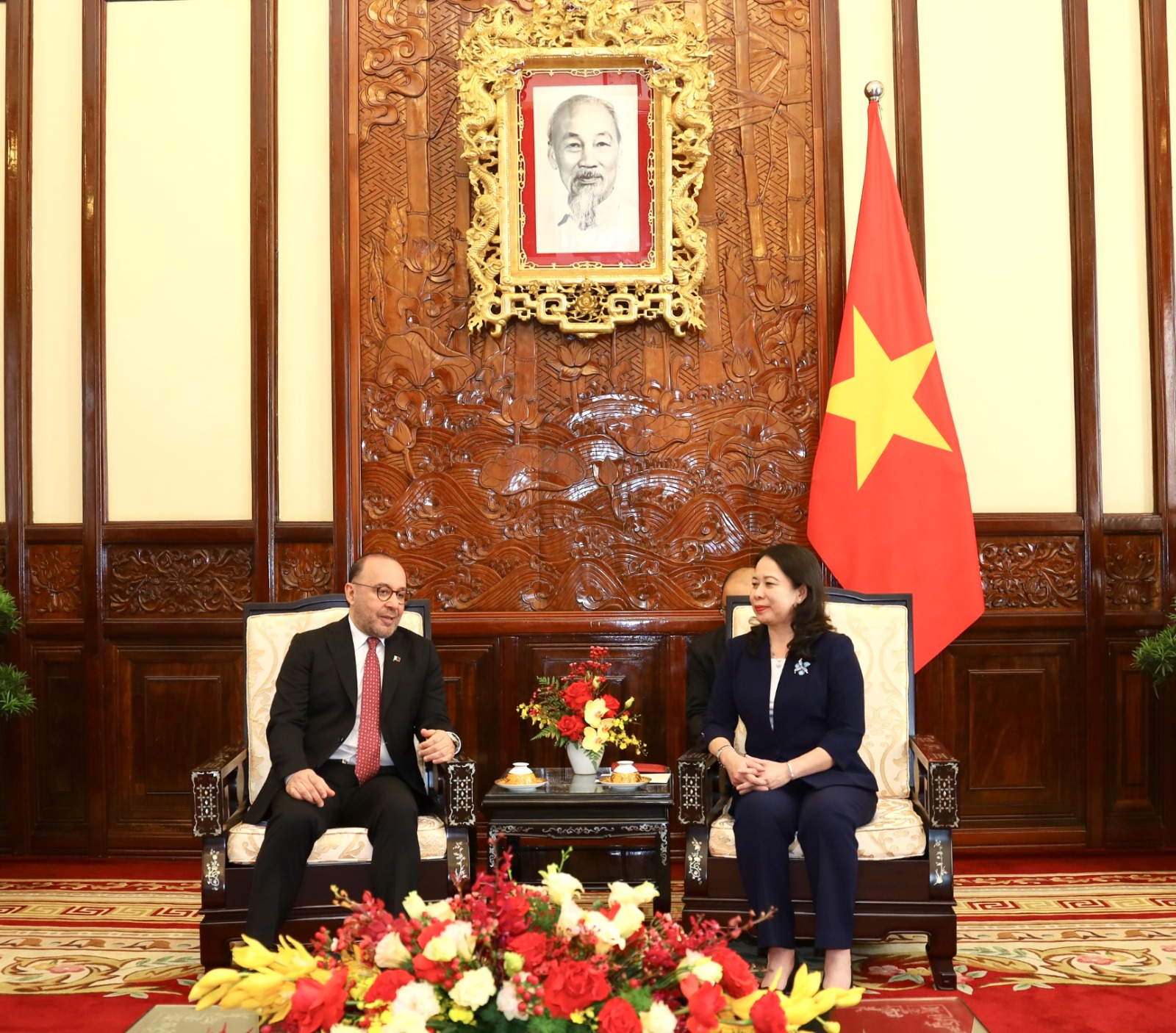 Vice President Of Vietnam Meets Qatar's Ambassador