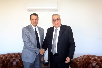 وزير الخارجية اللبناني يجتمع مع سفير قطر