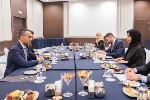 وزير الدولة للتعاون الدولي تجتمع مع المبعوث الخاص للاتحاد الأوروبي لمنطقة الخليج 