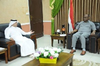 والي ولاية البحر الأحمر السودانية يجتمع مع سفير دولة قطر 