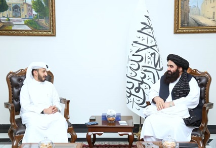 القائم بأعمال وزير الخارجية في حكومة تصريف الأعمال في أفغانستان يجتمع مع القائم بالأعمال القطري