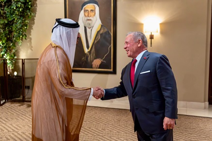 رئيس مجلس الوزراء وزير الخارجية يشارك في لقاء ملك الأردن مع المشاركين في اجتماع اللجنة الوزارية العربية بشأن القدس المحتلة