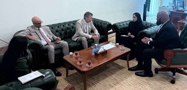 المكلف بمهام مساعد مدير إدارة التعاون الدولي تجتمع مع ممثل اللجنة الدولية للصليب الأحمر