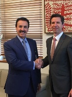 وزير التعليم الأسترالي يجتمع مع سفير قطر
