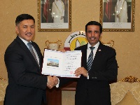 البرلمان القيرغيزي يكرم سفير قطر بمناسبة انتهاء فترة عمله 