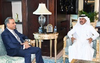 الأمين العام لوزارة الخارجية يجتمع مع السفير البريطاني