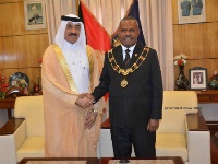 الحاكم العام لدولة بابوا غينيا الجديدة المستقلة يتسلم أوراق اعتماد سفير دولة قطر