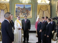 الرئيس الفنزويلي يستقبل سفير قطر